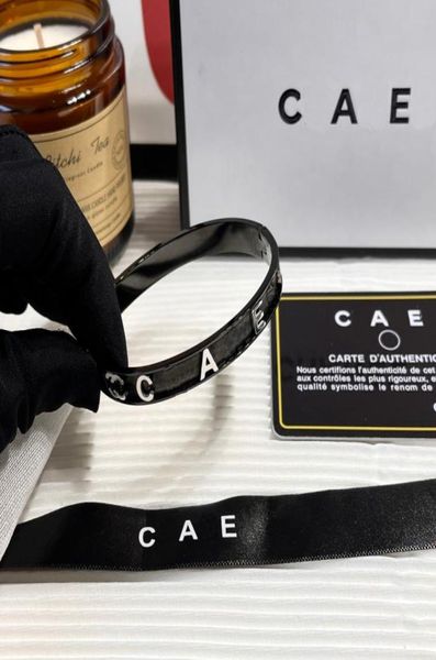 bangle designer bracelet stainless steel bangle popular luxury jewellery black men women letter bracelet high end design accessori3902727
bangle designer bracelet stainless steel bangle popular luxury jewellery black men women letter bracelet high end design accessori3902727