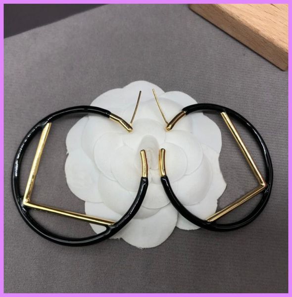 women fashion hoop earrings round luxury designer jewelry circle earring ladies f letter ear studs gold accessories for party2120966, Golden;silver
women fashion hoop earrings round luxury designer jewelry circle earring ladies f letter ear studs gold accessories for party2120966, Golden;silver