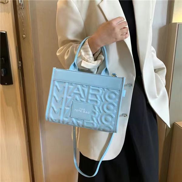 the tote bag for woman designer black wallets practical large classic capacity coin purse totes bages crossbody bags casual square backpack
the tote bag for woman designer black wallets practical large classic capacity coin purse totes bages crossbody bags casual square backpack