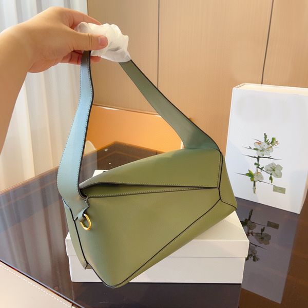 tz luxury tote bag designer bag fashion shoulder bag women handbags puzzle geometric bags vintage lady crossbody bag classic soft hobo under
tz luxury tote bag designer bag fashion shoulder bag women handbags puzzle geometric bags vintage lady crossbody bag classic soft hobo under