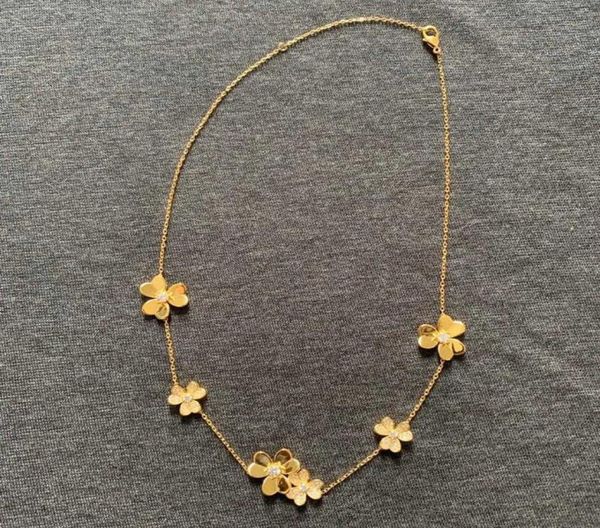 brand pure 925 sterling silver jewelry for women gold color neckalce flower pendant luck clover sakura wedding party necklace1662459
brand pure 925 sterling silver jewelry for women gold color neckalce flower pendant luck clover sakura wedding party necklace1662459