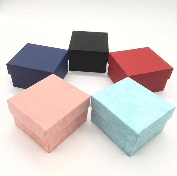 fashion watch boxes black red paper square watch case with pillow jewelry display box storage box dhl 6976075, Black;white
fashion watch boxes black red paper square watch case with pillow jewelry display box storage box dhl 6976075, Black;white