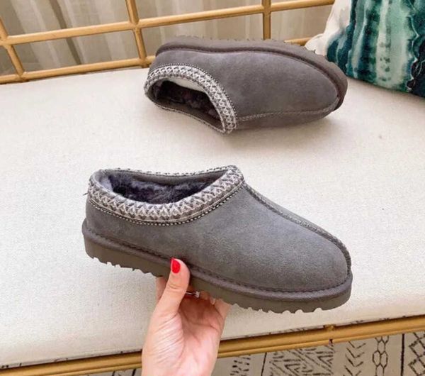 2024 popular women tazz tasman slippers boots ankle ultra mini casual warm with card dustbag new transshipment ug gs, Black
2024 popular women tazz tasman slippers boots ankle ultra mini casual warm with card dustbag new transshipment ug gs, Black