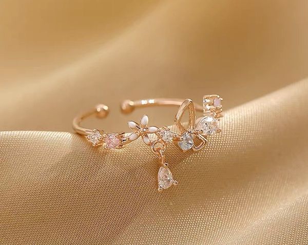925 sterling silver flower ring, cz diamond ring, sparkling ring, gift for her, gold adjustable ring, stacking ring, friendship gift, Golden;silver
925 sterling silver flower ring, cz diamond ring, sparkling ring, gift for her, gold adjustable ring, stacking ring, friendship gift, Golden;silver