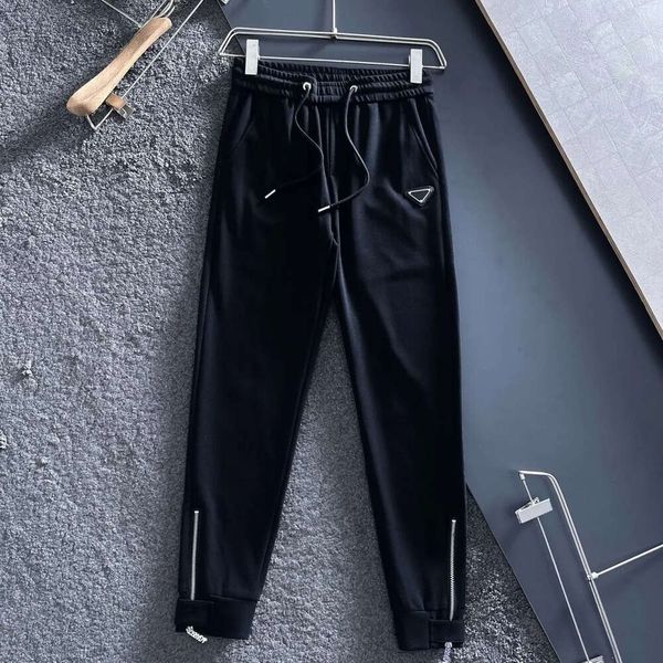 men's pants designer large mens pants classic triangle embroidered sports trousers fashion men women casual sweatpants 6zd2, Black
men's pants designer large mens pants classic triangle embroidered sports trousers fashion men women casual sweatpants 6zd2, Black