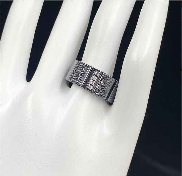 with side stones vintage set black and white double diamond maze ring female black ring personalized baroque, Silver
with side stones vintage set black and white double diamond maze ring female black ring personalized baroque, Silver