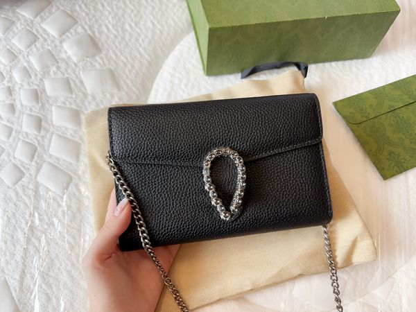 2023 crossbody shoulder totes designer ladies fashion bags new luxury casual shopping travelling handbag for women
2023 crossbody shoulder totes designer ladies fashion bags new luxury casual shopping travelling handbag for women