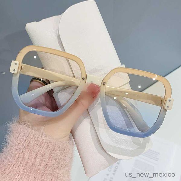 sunglasses classic vintage square sunglasses woman gradient mirror frameless sun glasses female retro fashion rimless r230823, White;black
sunglasses classic vintage square sunglasses woman gradient mirror frameless sun glasses female retro fashion rimless r230823, White;black