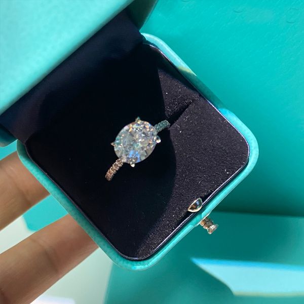 luxury ring designer sterling diamond ring selling never fade sparkling jewelry wedding gift size 6-10, Golden;silver
luxury ring designer sterling diamond ring selling never fade sparkling jewelry wedding gift size 6-10, Golden;silver