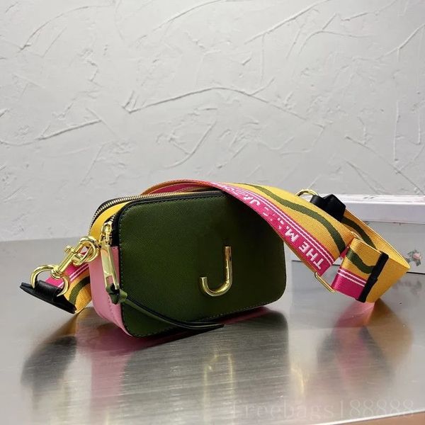 designer bag men's snapsshopping camera bag mark famous camera small crossbody bag leather material mini jacobs women's shoulder b
designer bag men's snapsshopping camera bag mark famous camera small crossbody bag leather material mini jacobs women's shoulder b