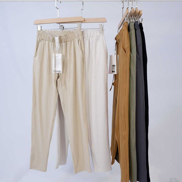 ll align yoga softstreme pants split-hem long ladies high waist soft fabric straight jogger trousers shows legs yoga fitness 78 stretch lemo, Black;white
ll align yoga softstreme pants split-hem long ladies high waist soft fabric straight jogger trousers shows legs yoga fitness 78 stretch lemo, Black;white