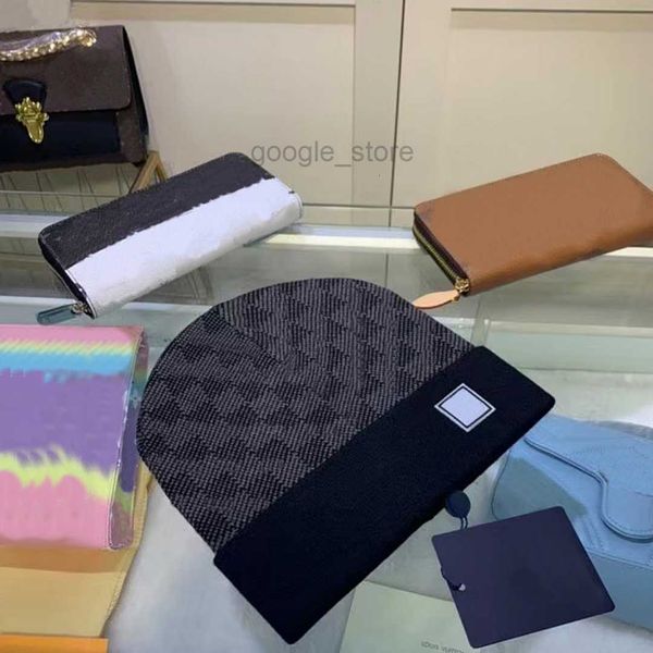 fashion designer hats men's and women's beanie fall/winter thermal knit hat ski brand bonnet plaid skull hat luxury warm cap, Blue;gray
fashion designer hats men's and women's beanie fall/winter thermal knit hat ski brand bonnet plaid skull hat luxury warm cap, Blue;gray