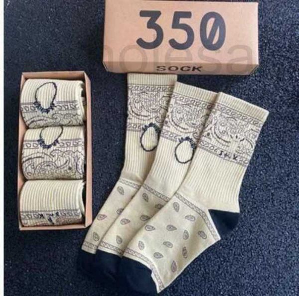 designer 2023 mens socks skate men sport casual soft cotton sock streetwear hip hop 3 pairs/box n1 ojhi, Black
designer 2023 mens socks skate men sport casual soft cotton sock streetwear hip hop 3 pairs/box n1 ojhi, Black