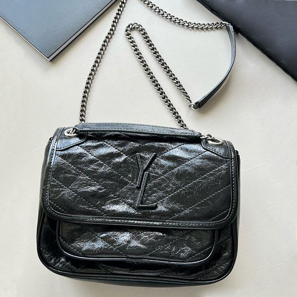 womens fashion chain shoulder bag large capacity portable commuter bag solid color leather crossbody bag multi functional bag 8087
womens fashion chain shoulder bag large capacity portable commuter bag solid color leather crossbody bag multi functional bag 8087