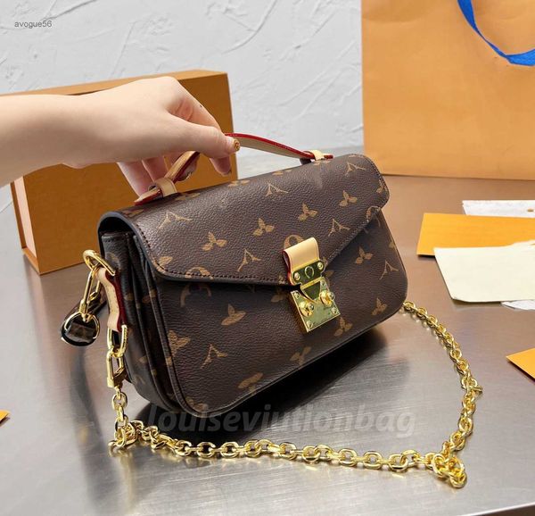 woman bag luxury designers embossing flower bag women handbag messenger genuine leather metis elegant shoulder louiittss crossbody bags viut
woman bag luxury designers embossing flower bag women handbag messenger genuine leather metis elegant shoulder louiittss crossbody bags viut