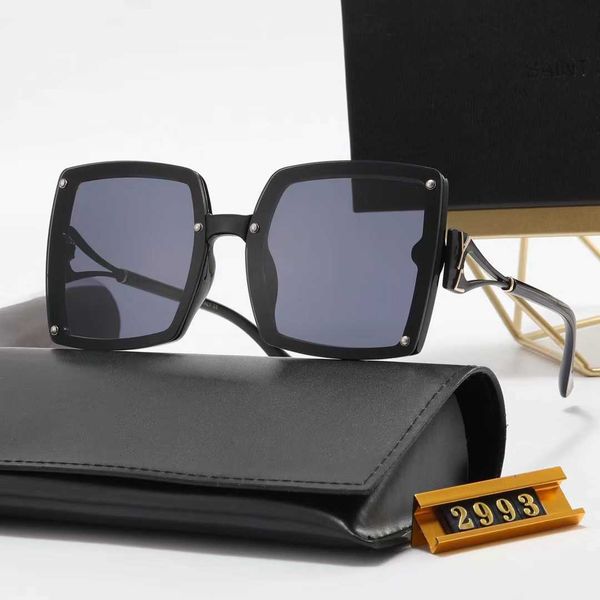 1pcs fashion round sunglasses eyewear sun glasses designer brand blackhollow out thin leg metal sqnre frame dark 50mm glass lenses for mens, White;black
1pcs fashion round sunglasses eyewear sun glasses designer brand blackhollow out thin leg metal sqnre frame dark 50mm glass lenses for mens, White;black