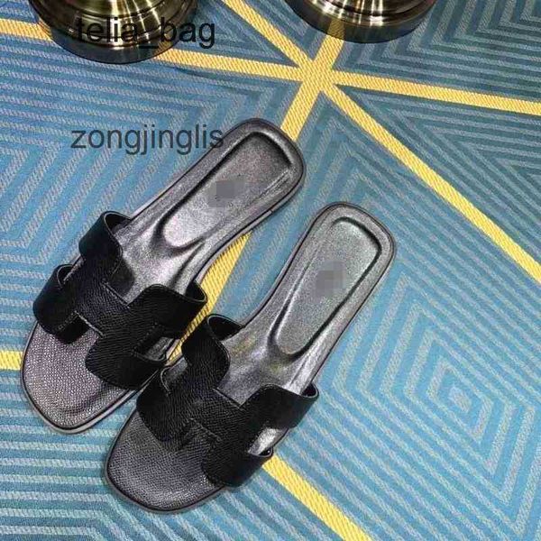 outside version shoes summer women leatwear higslippers designer sandals orans women herz in 2023 spring and large original standard flat 00
outside version shoes summer women leatwear higslippers designer sandals orans women herz in 2023 spring and large original standard flat 00