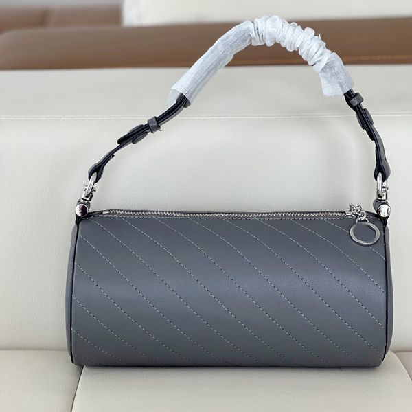 7a designer bag genuine leather camera handbags quilted stripes crossbody barrel-shaped purse
7a designer bag genuine leather camera handbags quilted stripes crossbody barrel-shaped purse