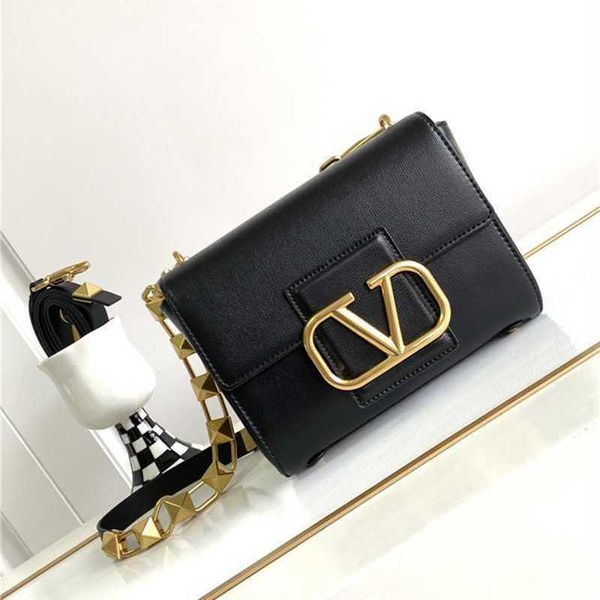 designer bags for ladies va buckle designer new bag for letter woman leather bags women's head layer small square one shoulder handbag
designer bags for ladies va buckle designer new bag for letter woman leather bags women's head layer small square one shoulder handbag