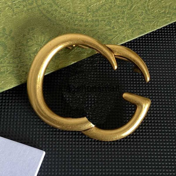 womens brooch gold g brand luxurys desinger brooch women pearl letter brooches suit pin fashion jewelry clothing decoration accessories, Gray
womens brooch gold g brand luxurys desinger brooch women pearl letter brooches suit pin fashion jewelry clothing decoration accessories, Gray
