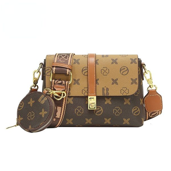 evening bags kuroyabu luxury designer bag business small women s classical leather 2 in 1 wide shoulder fashion crossbody 230823
evening bags kuroyabu luxury designer bag business small women s classical leather 2 in 1 wide shoulder fashion crossbody 230823