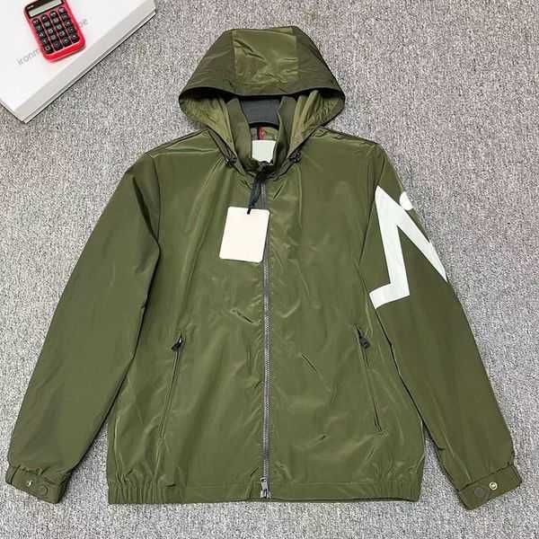 designer hoodies mens winter jackets clothing france brand bomber windshield biker jacket american outerwear coat fashion hombre casual wind, Black;brown
designer hoodies mens winter jackets clothing france brand bomber windshield biker jacket american outerwear coat fashion hombre casual wind, Black;brown