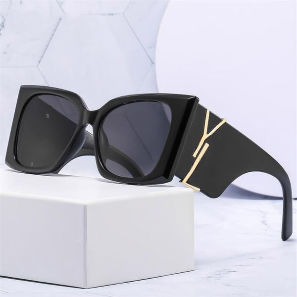 2023 designer sunglasses original eyeglasses outdoor shades pc frame fashion classic lady mirrors for women and men glasses unisex1746, White;black
2023 designer sunglasses original eyeglasses outdoor shades pc frame fashion classic lady mirrors for women and men glasses unisex1746, White;black
