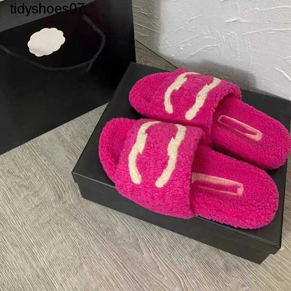 plush slippers for women in autumn and winter 2023 new plush casual channel warmth and anti slip flat bottomed slippers for external wear, Black
plush slippers for women in autumn and winter 2023 new plush casual channel warmth and anti slip flat bottomed slippers for external wear, Black