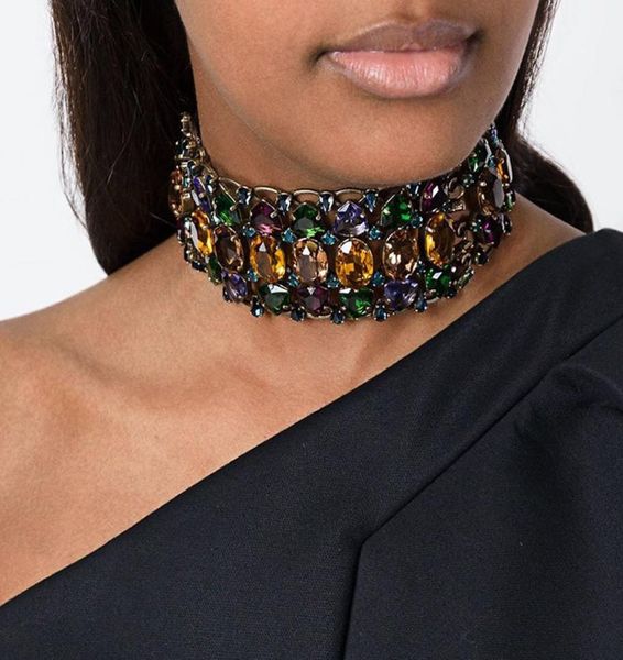 new brand big rhinestone choker necklace 2017 bib statement necklace crystal luxury chunky collar maxi jewelry wedding accessories6869425, Golden;silver
new brand big rhinestone choker necklace 2017 bib statement necklace crystal luxury chunky collar maxi jewelry wedding accessories6869425, Golden;silver