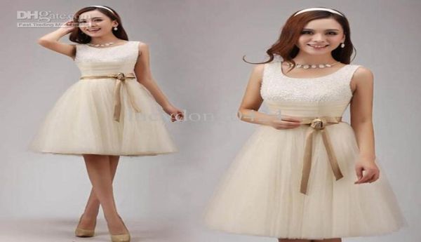 new real simple style aline uneck ruffle beading organza knee length laceup evening dresses bridesmaid dresses3990541, White;pink
new real simple style aline uneck ruffle beading organza knee length laceup evening dresses bridesmaid dresses3990541, White;pink