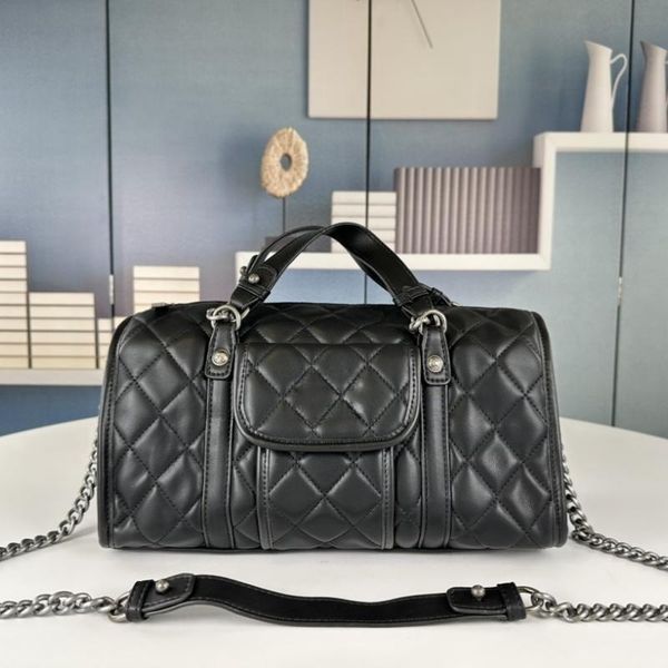 luxury designer bag large capacity duffel bag women's travel tote men's boston handbag luxury leather tote crossbody bag size 32x1
luxury designer bag large capacity duffel bag women's travel tote men's boston handbag luxury leather tote crossbody bag size 32x1