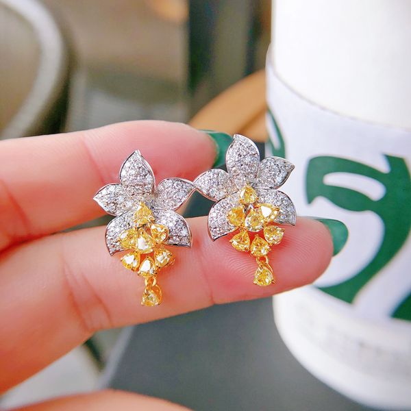 charm stylish geometric large sukar flower with yellow cubic zirconia crystal earrings a gift for womens bridal jewelry 230823, Golden
charm stylish geometric large sukar flower with yellow cubic zirconia crystal earrings a gift for womens bridal jewelry 230823, Golden