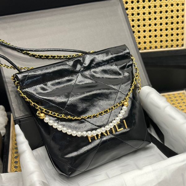 mini 19x21cm womens shoulder bag 22 garbage bag leather quilted gold hardware metal luxury handbag classic 22 crossbody sacoche pearl makeup
mini 19x21cm womens shoulder bag 22 garbage bag leather quilted gold hardware metal luxury handbag classic 22 crossbody sacoche pearl makeup