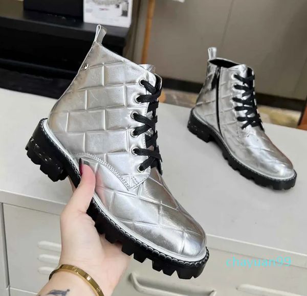 fashion women's boots luxury design vintage decorative letter autumn and winter casual martin boots snowy anti slip short boots, Black
fashion women's boots luxury design vintage decorative letter autumn and winter casual martin boots snowy anti slip short boots, Black