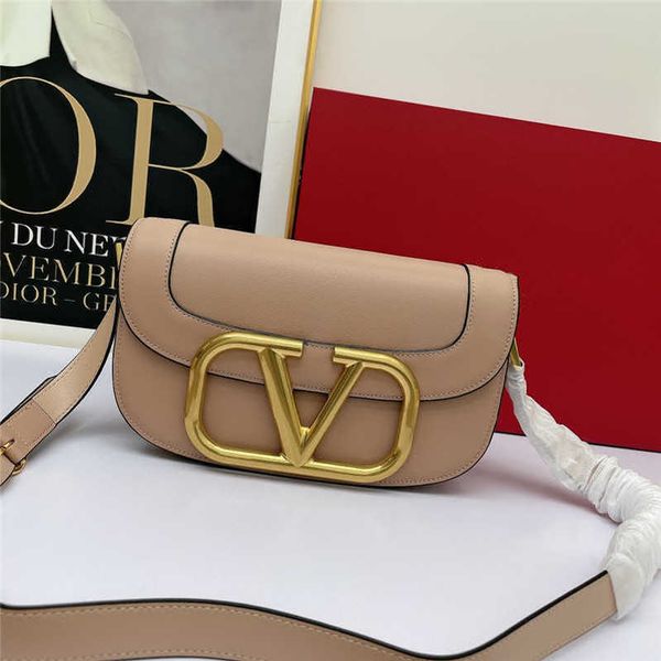 designer bags for ladies va leather va for designer shoulder bags woman new bag letter diagonal cross women's handheld saddle tote bag
designer bags for ladies va leather va for designer shoulder bags woman new bag letter diagonal cross women's handheld saddle tote bag