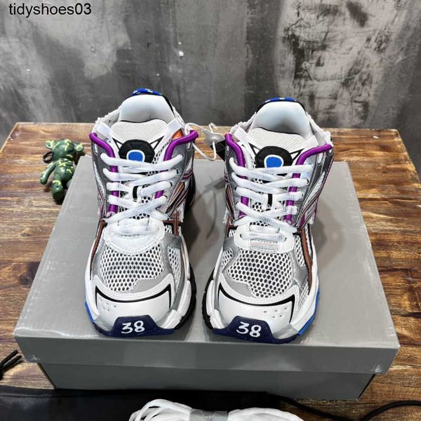 triple s 7.0 runner balenciga shoes designer est tracks 7 tess gomma paris speed platform fashion outdoor sports sneakers size 36-46, Black
triple s 7.0 runner balenciga shoes designer est tracks 7 tess gomma paris speed platform fashion outdoor sports sneakers size 36-46, Black