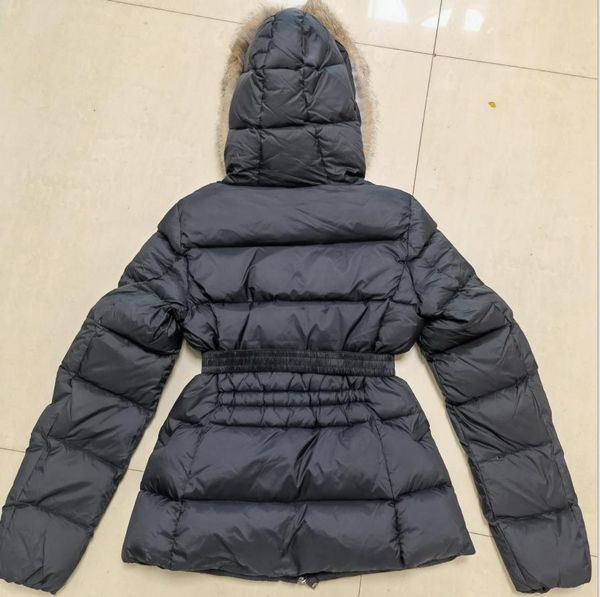 exquisite lightweight down jacket hooded luxury hooded fox fur decorative designer parka outerwear decal windproof warm coat scan hooded wom, Black
exquisite lightweight down jacket hooded luxury hooded fox fur decorative designer parka outerwear decal windproof warm coat scan hooded wom, Black