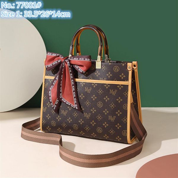 whole leathers shoulder bags elegant temperament retro printed tote bag with large capacity and wide shoulder strap leather ha254d
whole leathers shoulder bags elegant temperament retro printed tote bag with large capacity and wide shoulder strap leather ha254d