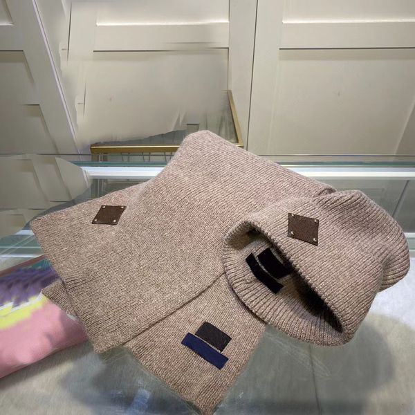 winter fashion luxury hats scaves sets designer hat and scarf set for woman men knitted schal beanie cashmere letter embroidery beanies scar, Blue;gray
winter fashion luxury hats scaves sets designer hat and scarf set for woman men knitted schal beanie cashmere letter embroidery beanies scar, Blue;gray