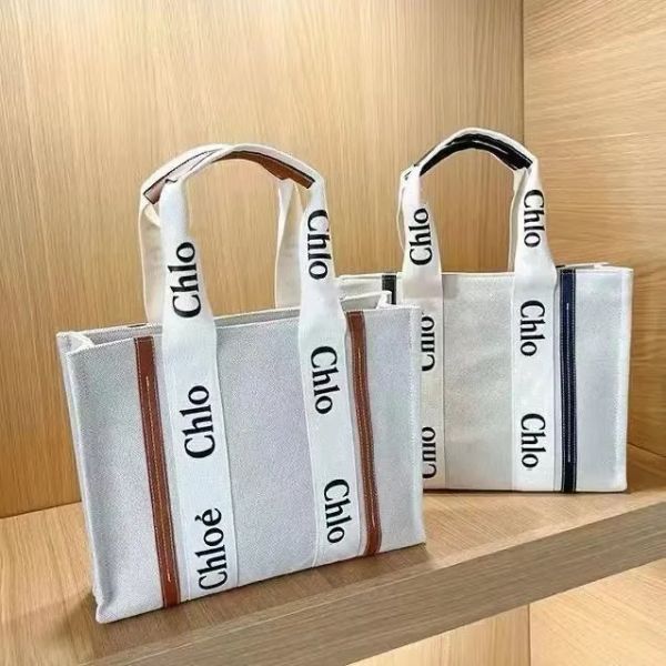 fashion handbag one shoulder crossbody bag luxury design alphabet canvas portable tote bag women's senior large capacity shopping bag c
fashion handbag one shoulder crossbody bag luxury design alphabet canvas portable tote bag women's senior large capacity shopping bag c