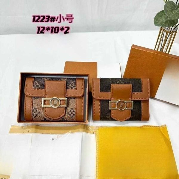 suitcase and bag dinner 2023 new high capacity fashion versatile commuter one shoulder handbag advanced western style crossbody tote bag
suitcase and bag dinner 2023 new high capacity fashion versatile commuter one shoulder handbag advanced western style crossbody tote bag
