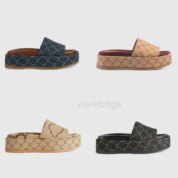 designer slides slide designer womens sandals mens slippers flip flops luxury flat thick bottom embroidery printed rubber leather women dres, Black
designer slides slide designer womens sandals mens slippers flip flops luxury flat thick bottom embroidery printed rubber leather women dres, Black