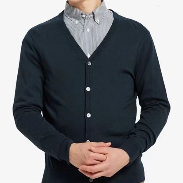 men's sweaters autumn men small horse vneck cardigan cotton sweater pullover knitted long sleeve casual hombre pull 230823, White;black
men's sweaters autumn men small horse vneck cardigan cotton sweater pullover knitted long sleeve casual hombre pull 230823, White;black