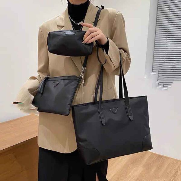 designer bag women's classic shopping bag fashion all-in-one large tote crossbody bag
designer bag women's classic shopping bag fashion all-in-one large tote crossbody bag