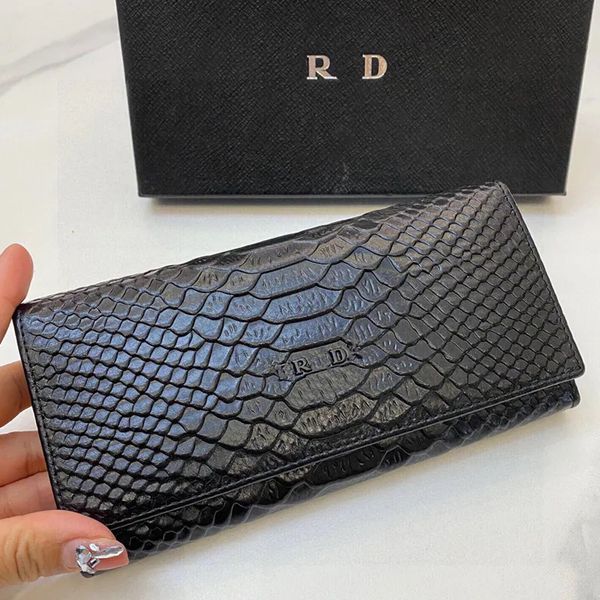 luxury designer fashion women retro clutch credit card wallet leather single zipper wallets lady ladies long classical coin purse, Brown;gray
luxury designer fashion women retro clutch credit card wallet leather single zipper wallets lady ladies long classical coin purse, Brown;gray
