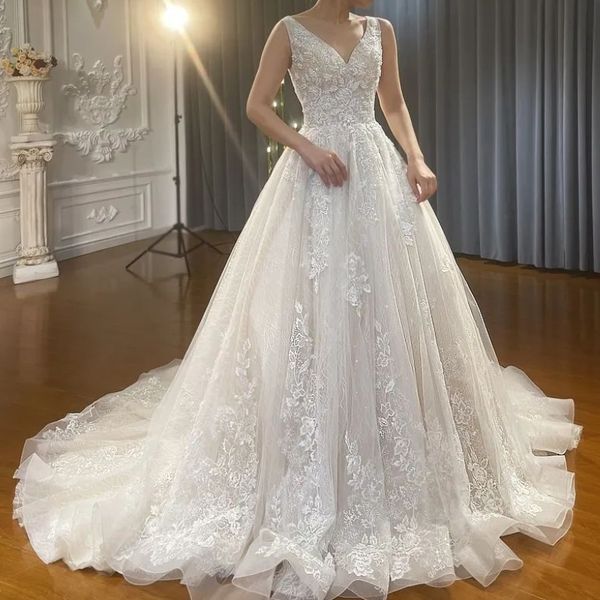 luxury v-neck lace up shine a-line sleeveless wedding dress delicate beading appliques off the shoulder princess bridal gown, White
luxury v-neck lace up shine a-line sleeveless wedding dress delicate beading appliques off the shoulder princess bridal gown, White