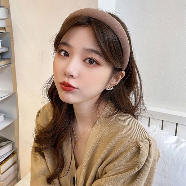 headbands vintage solid color cloth women hair hoop girl simple bands accessories fashion headwear gift for friend 230823, Silver
headbands vintage solid color cloth women hair hoop girl simple bands accessories fashion headwear gift for friend 230823, Silver