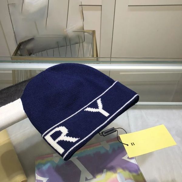 classic designer winter knitted hat fashion solid color hat letter pattern men's autumn wool warm hat letter neutral cold and handsome, Blue;gray
classic designer winter knitted hat fashion solid color hat letter pattern men's autumn wool warm hat letter neutral cold and handsome, Blue;gray