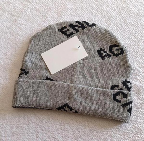 classic designer autumn winter beanie hats style men and women fashion universal knitted cap autumn wool outdoor warm skull caps, Blue;gray
classic designer autumn winter beanie hats style men and women fashion universal knitted cap autumn wool outdoor warm skull caps, Blue;gray
