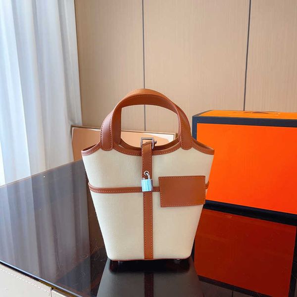 totes designers bags women capacity leather fashion shoulder woman shopping bag wallet luxury designer handbags tote bag
totes designers bags women capacity leather fashion shoulder woman shopping bag wallet luxury designer handbags tote bag